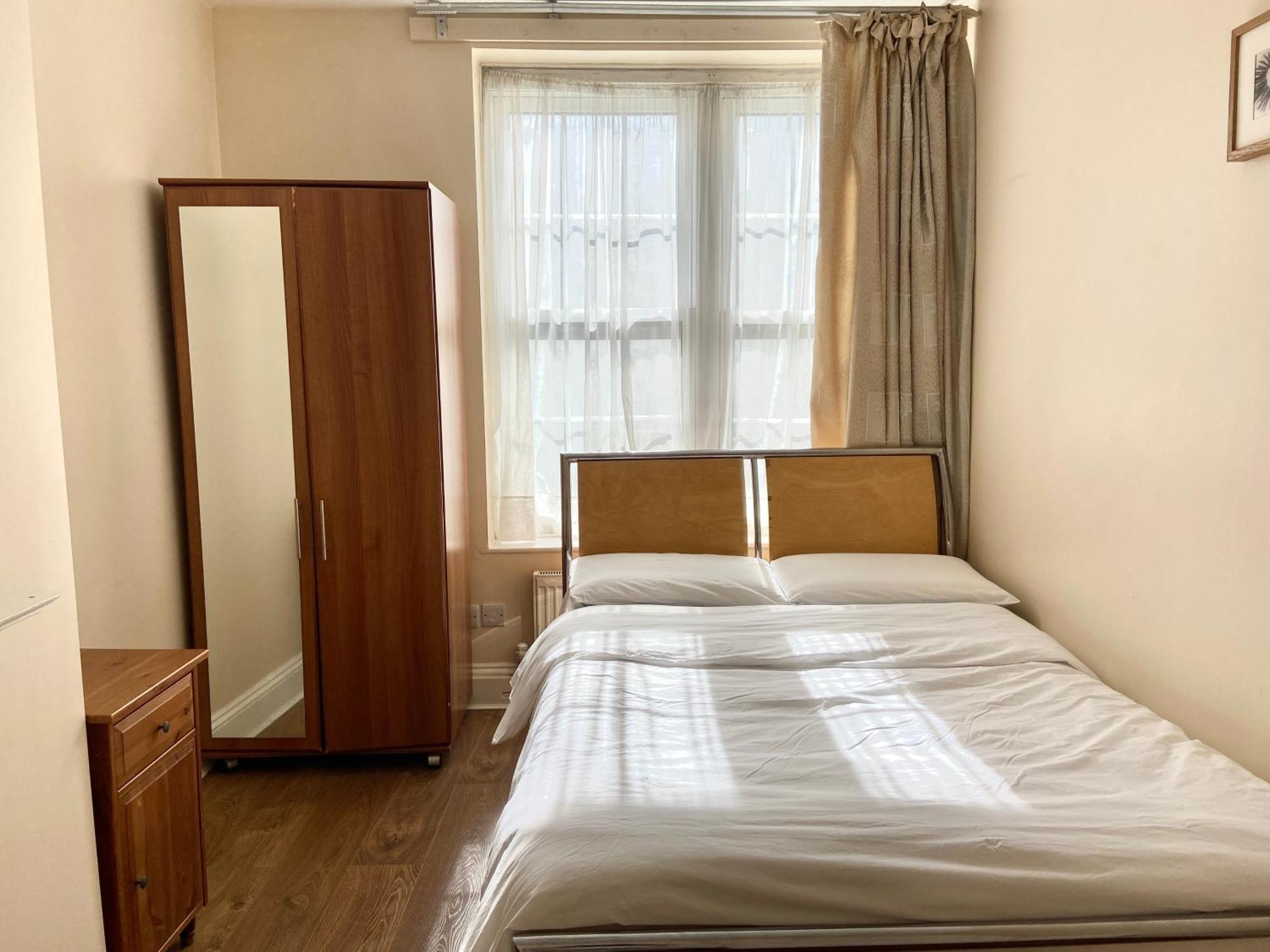Separate Rooms By The Thames ロンドン エクステリア 写真